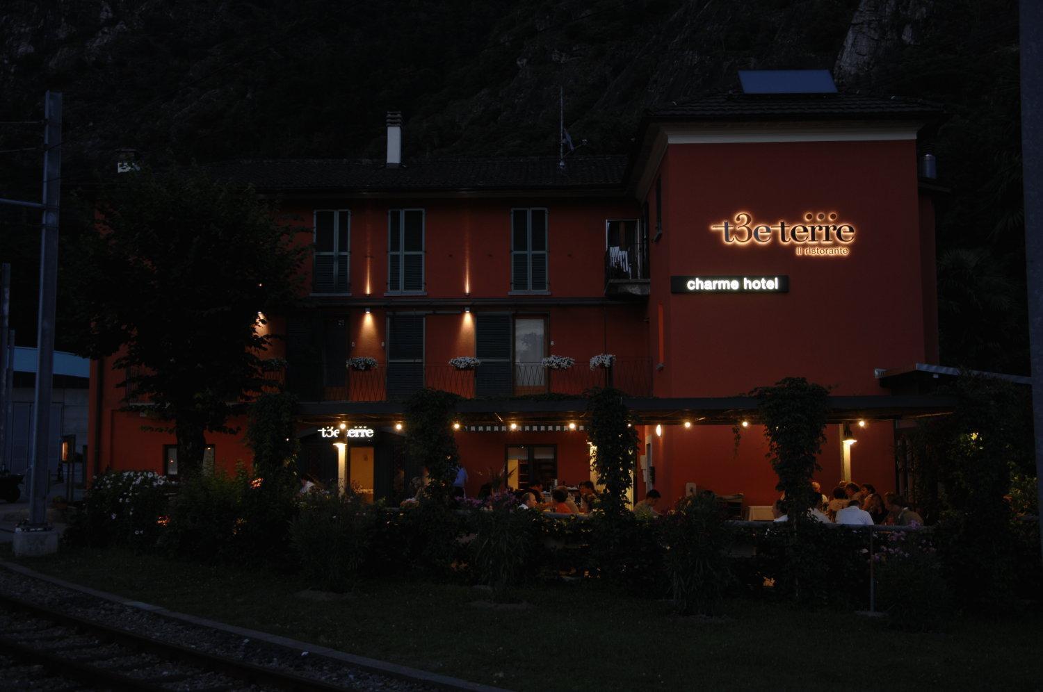 Ristorante Charme Hotel Tre Terre Ponte Brolla Exterior foto